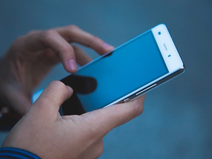 limita a cobrança de encargos nas transferências imediatas