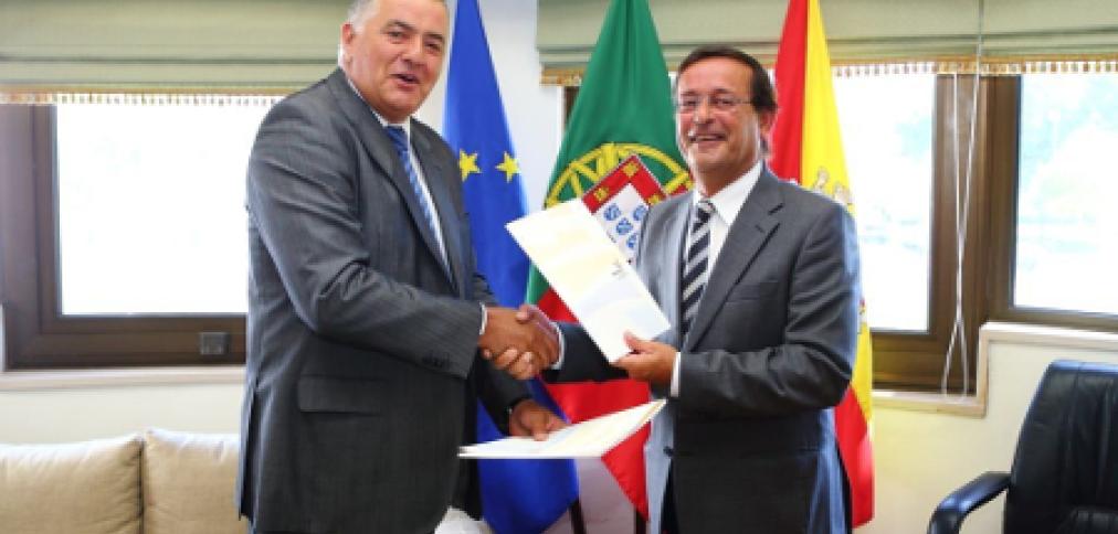 CÂMARA MUNICIPAL DE ALBUFEIRA FIRMA PROTOCOLO COM FUNDAÇÃO INATEL
