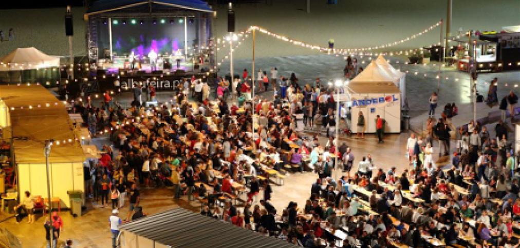 Festas do Pescador despedem-se com a atuação de Bonga até ao próximo ano
