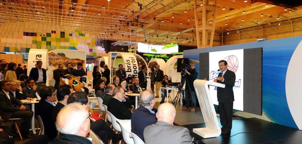 ALBUFEIRA MOSTRA-SE NA BOLSA DE TURISMO DE LISBOA ALBUFEIRA MOSTRA-SE NA BOLSA DE TURISMO DE LISBOA