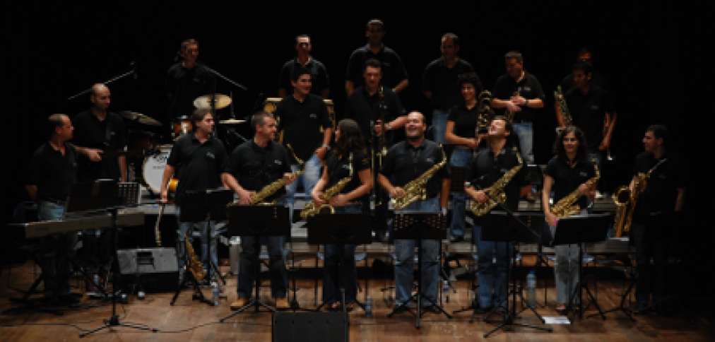 AUDITÓRIO MUNICIPAL DE ALBUFEIRA APRESENTA BIBADOÁ NA “ERA DO SWING”