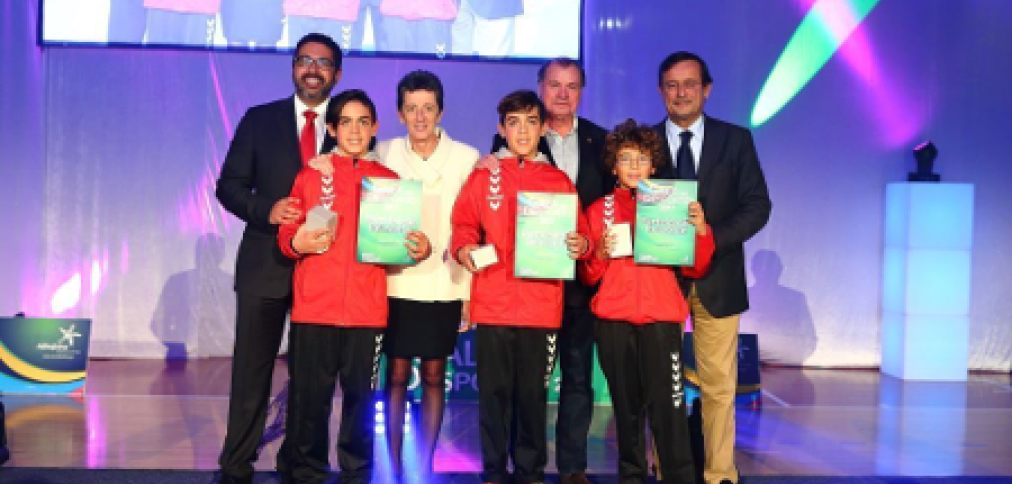 GALA DO DESPORTO HOMENAGEOU ATLETAS E CLUBES EM NOITE DE FESTA