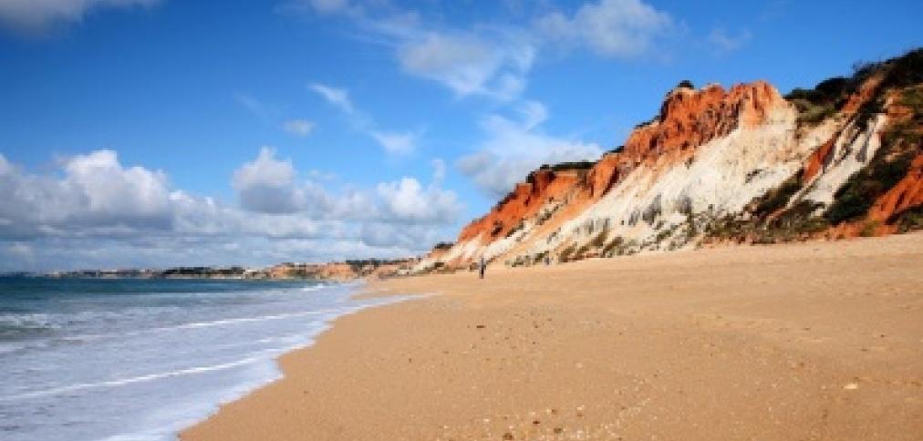 ALBUFEIRA TEM TRÊS PRAIAS NA LISTA DO TOP 10 NACIONAL DA TRIPADVISOR