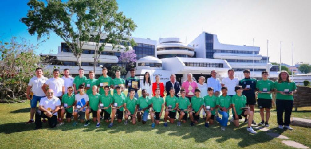 MUNICÍPIO DE ALBUFEIRA HOMENAGEIA GUIA FUTEBOL CLUBE POR SE TER SAGRADO CAMPEÃO DISTRITAL DE INICIADOS