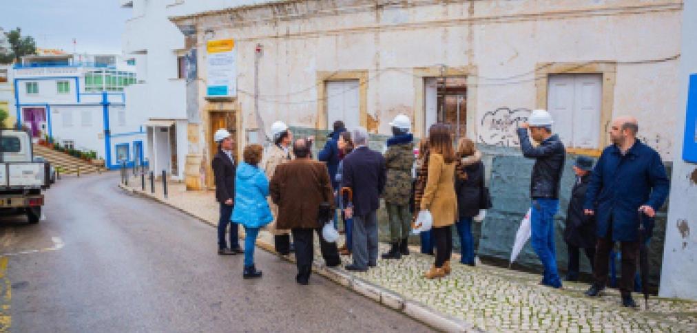 ANTIGO TRIBUNAL DE ALBUFEIRA VAI DAR LUGAR A UM CENTRO DE ARTES E OFÍCIOS ANTIGO TRIBUNAL DE ALBUFEIRA VAI DAR LUGAR A UM CENTRO DE ARTES E OFÍCIOS