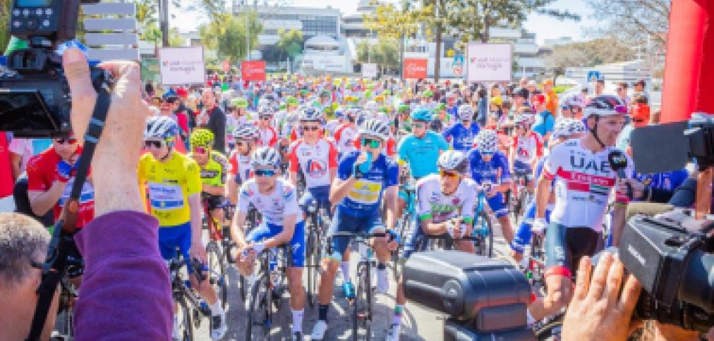 4ª ETAPA DA VOLTA AO ALGARVE JUNTOU MULTIDÃO DE ADEPTOS EM ALBUFEIRA