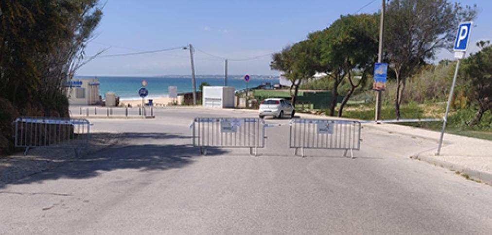 MUNICÍPIO INTERDITA PARQUES DE ESTACIONAMENTO DE ACESSO ÀS PRAIAS MUNICÍPIO INTERDITA PARQUES DE ESTACIONAMENTO DE ACESSO ÀS PRAIAS