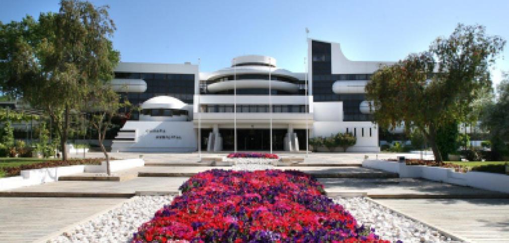 EM ALBUFEIRA OS REQUERIMENTOS NO ÂMBITO DAS OBRAS PARTICULARES SÃO SUBMETIDOS ATRAVÉS DE MEIOS DIGITAIS EM ALBUFEIRA OS REQUERIMENTOS NO ÂMBITO DAS OBRAS PARTICULARES SÃO SUBMETIDOS ATRAVÉS DE MEIOS DIGITAIS