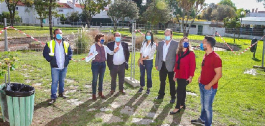 JARDIM DO MONTECHORO VAI SER TOTALMENTE RECUPERADO ATÉ AO FINAL DO ANO JARDIM DO MONTECHORO VAI SER TOTALMENTE RECUPERADO ATÉ AO FINAL DO ANO
