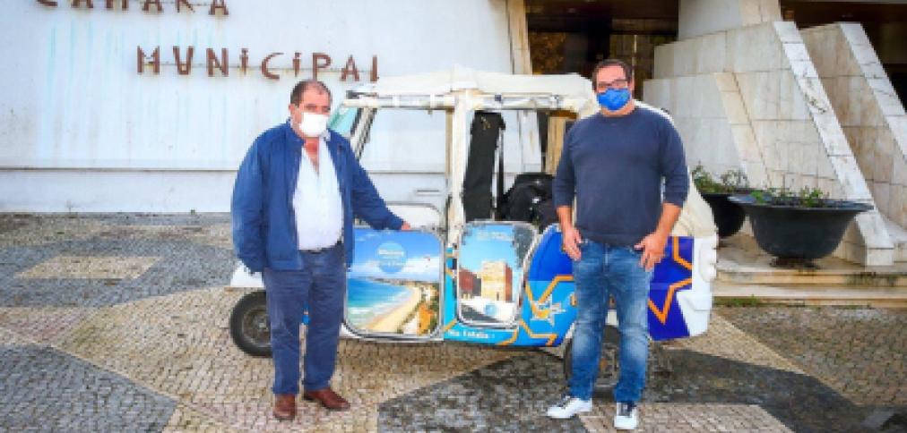 VIAGEM DE TUK-TUK PROMOVE ALBUFEIRA PELA ESTRADA NACIONAL 2 VIAGEM DE TUK-TUK PROMOVE ALBUFEIRA PELA ESTRADA NACIONAL 2