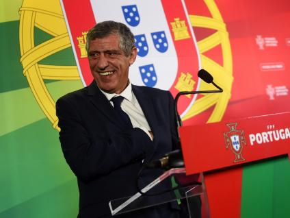 FERNANDO SANTOS MARCA PRESENÇA NA GALA DO DESPORTO