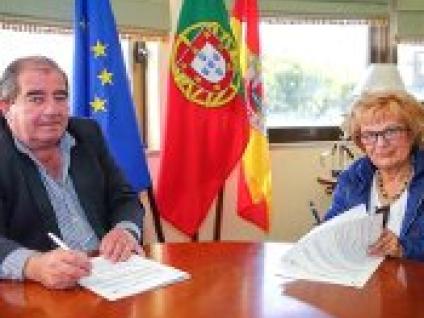 MUNICÍPIO ASSINA PROTOCOLOS COM CASA DO POVO DE PADERNE E C.A.S.A.