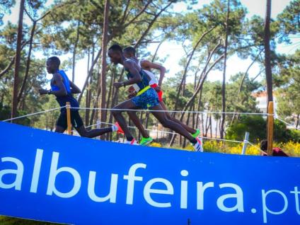 Cross Internacional das Amendoeiras em Flor