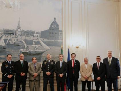 CONTRATO DE COOPERAÇÃO INTERADMINISTRATIVO PARA CONSTRUÇÃO DO POSTO DA GNR EM OLHOS DE ÁGUA