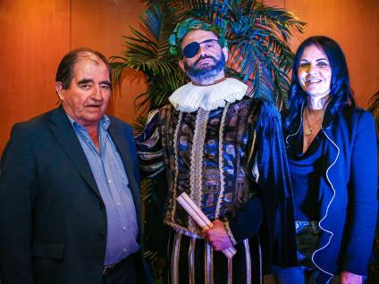 PROFESSORES ACOLHIDOS EM ALBUFEIRA SOB A ÉGIDE DE CAMÕES