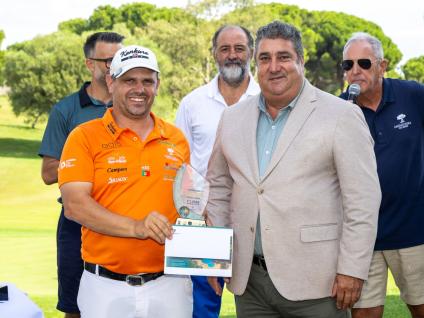 HUGO ESPÍRITO SANTO VENCE TORNEIO INTERNACIONAL DE PITCH & PUTT EM ALBUFEIRA