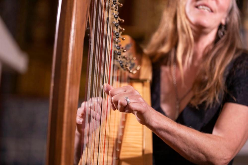 Concerto de Harpa com Katy Salvidge