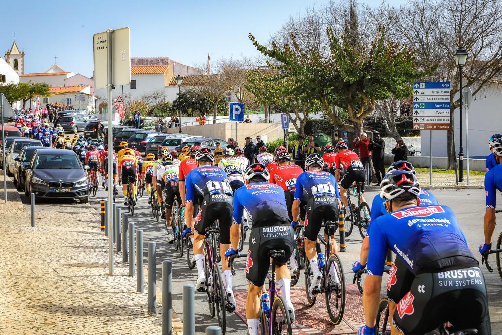 Volta ao Algarve em Bicicleta - Partida de Albufeira