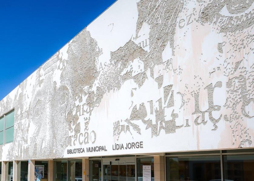Fachada da Biblioteca Municipal de Albufeira