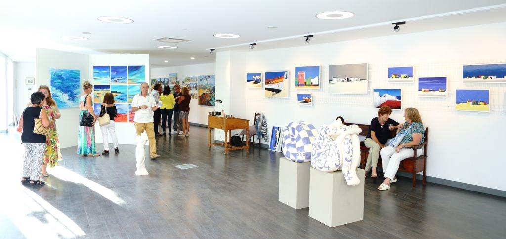 GALERIA DE ARTE REFORÇA OFERTA CULTURAL NO CENTRO DE ALBUFEIRA