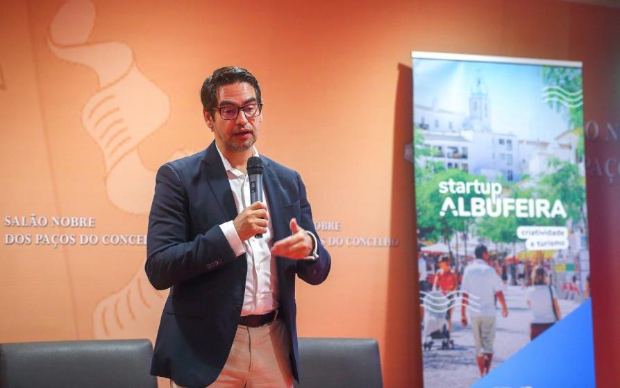 Apresentação pública dos projetos desenvolvidos por seis empreendedores que participaram no 2.º Bootcamp da Startup Albufeira