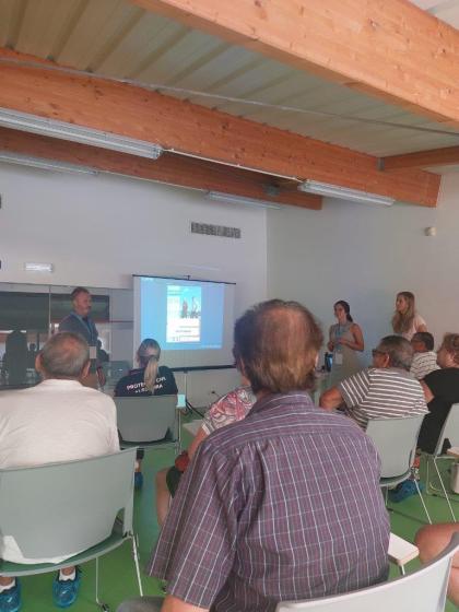 Sessão de apresentação do programa na sala de Fitness das Piscinas Municipais