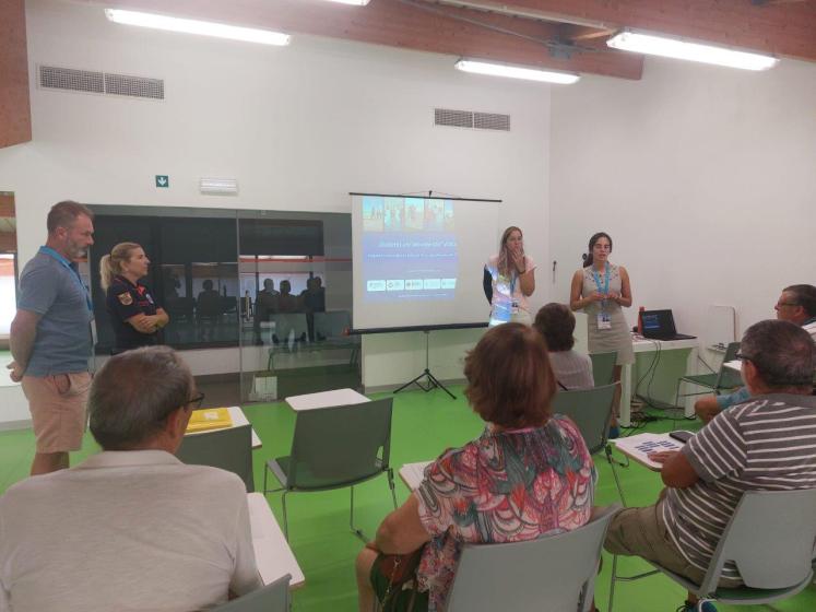 Sessão de apresentação do programa na sala de Fitness das Piscinas Municipais