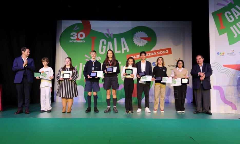 I GALA DA JUVENTUDE DE ALBUFEIRA HOMENAGEOU 200 JOVENS DE MÉRITO