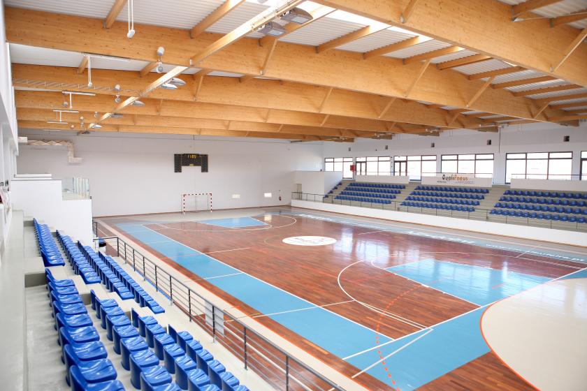 Pavilhão Desportivo de Olhos de Água - vista interior