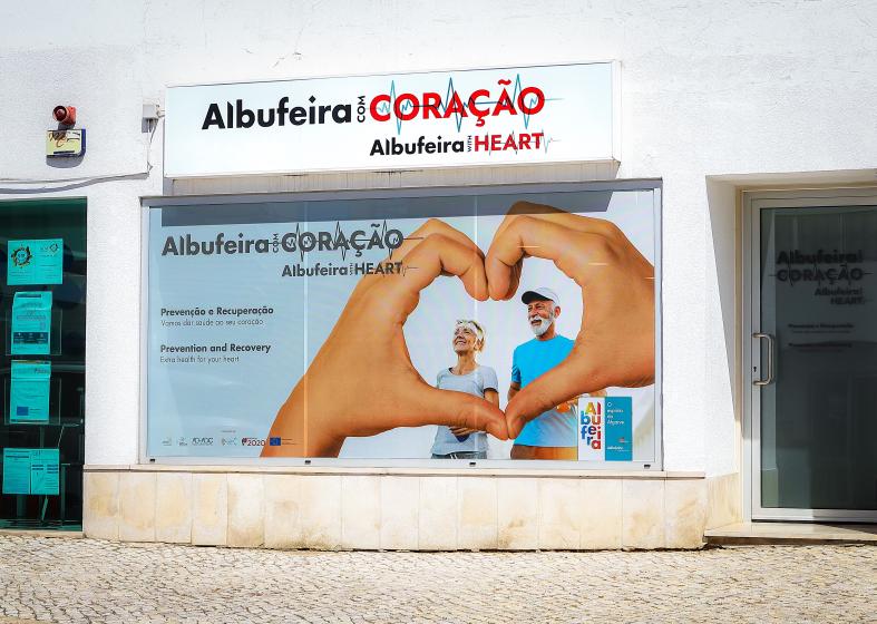 Montra Albufeira com coração