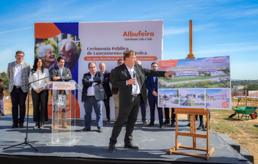 Lançamento da Primeira Pedra do Lar, Apoio Domiciliário e Centro de Dia de Fontainhas