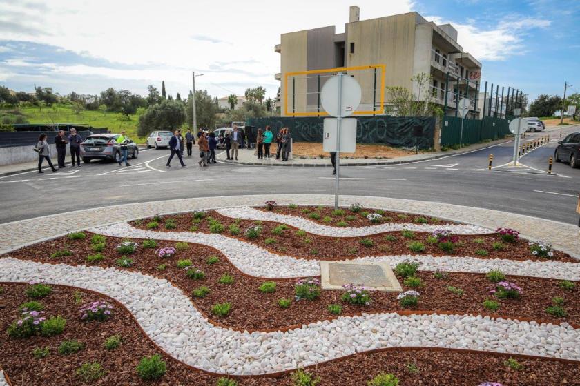 Inauguração de nova rotunda na Guia