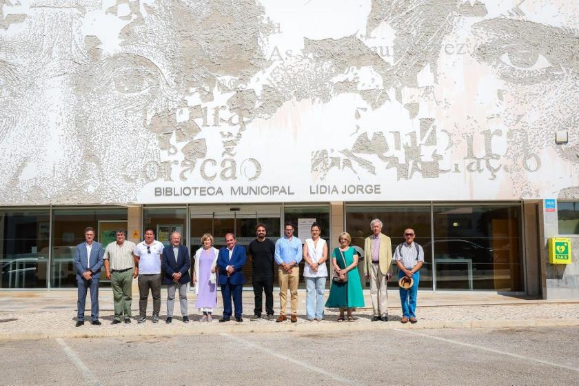 INSTALAÇÃO DE OBRA ARTÍSTICA DE VHILS