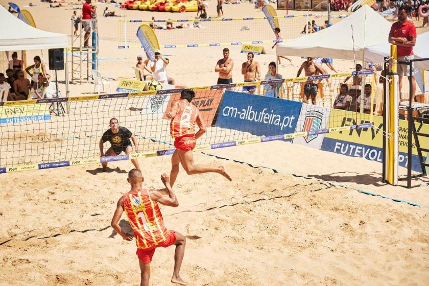 Campeonato de Futevolei na Praia dos Pescadores