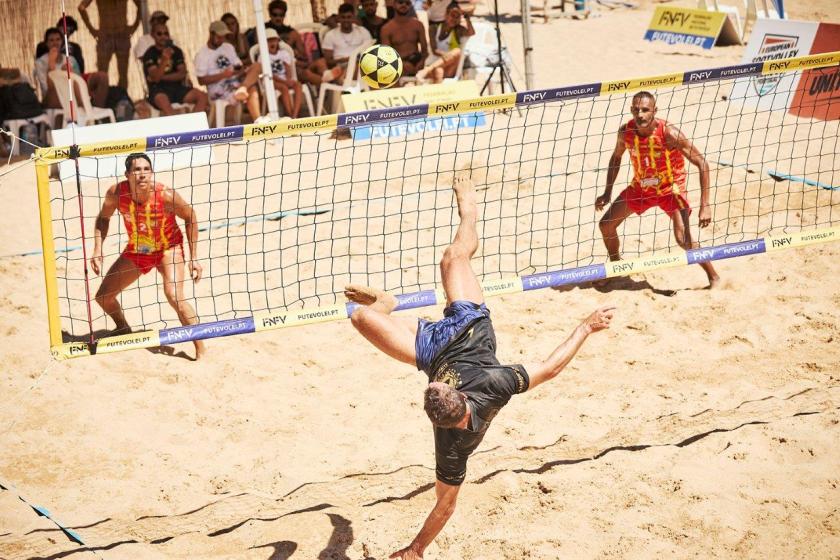 Campeonato de Futevolei na Praia dos Pescadores