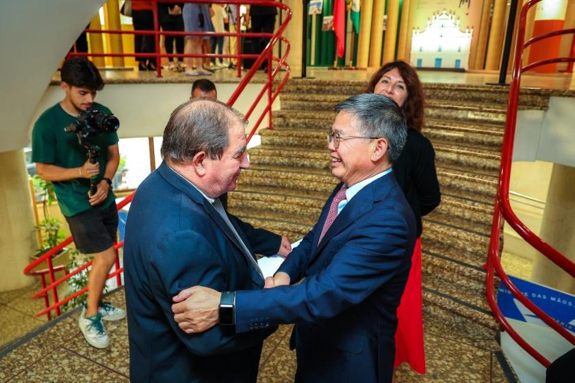 Exposição que assinala o 25.º Aniversário do Estabelecimento da Região Administrativa Especial de Macau