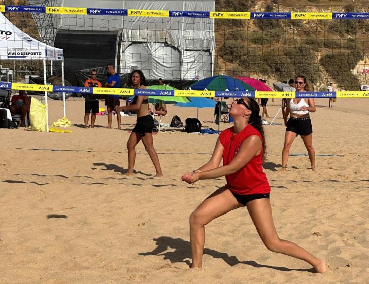 jogo de voleibol