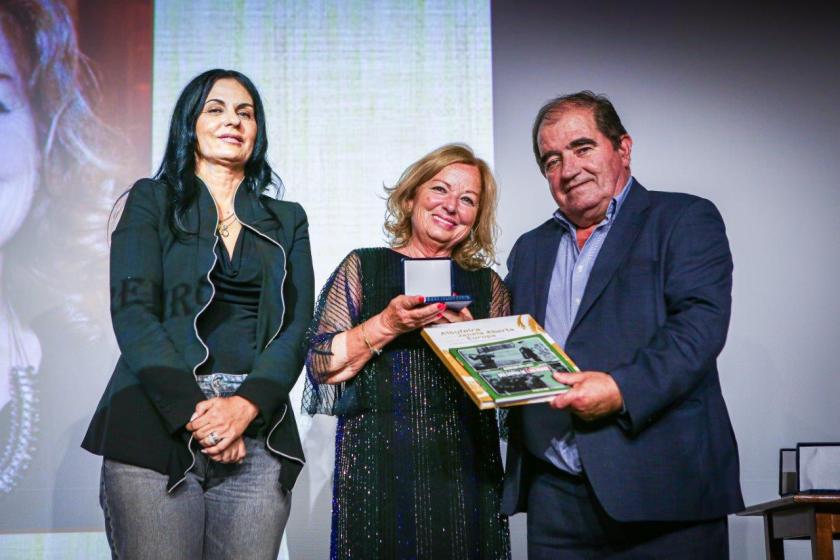 PROFESSORES ACOLHIDOS EM ALBUFEIRA SOB A ÉGIDE DE CAMÕES