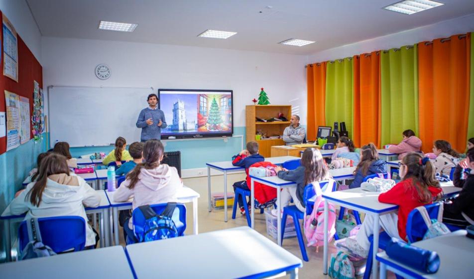 MUNICÍPIO DE ALBUFEIRA ACOLHE PROJETO ‘@ CIENTISTA REGRESSA À ESCOLA’
