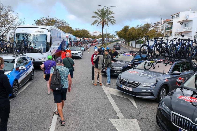 Volta ao Algarve em Bicicleta - Partida de Albufeira