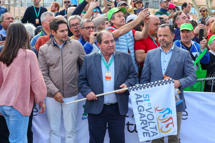 Volta ao Algarve em Bicicleta - Partida de Albufeira