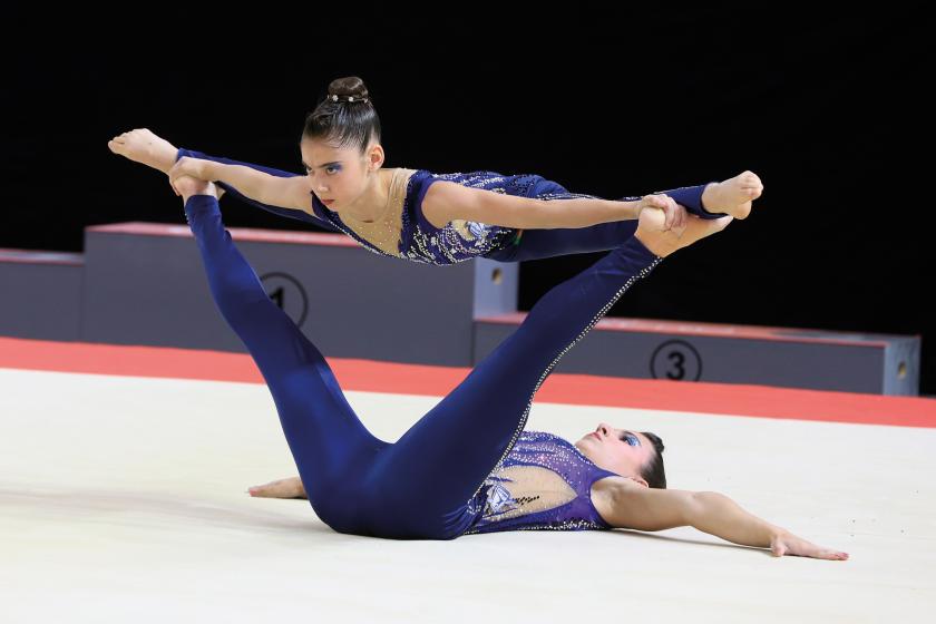 ELITE DA GINÁSTICA ACROBÁTICA