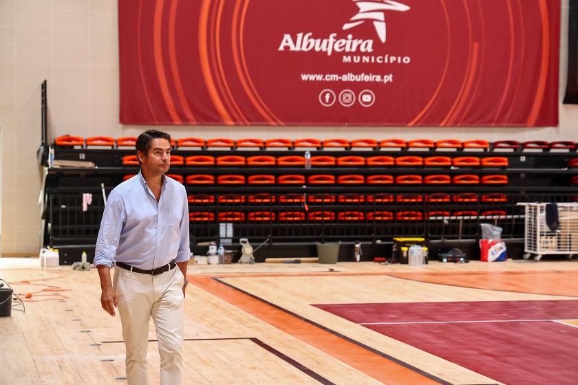 PAVILHÃO MUNICIPAL DE ALBUFEIRA ALVO DE BENEFICIAÇÕES E REPARAÇÕES