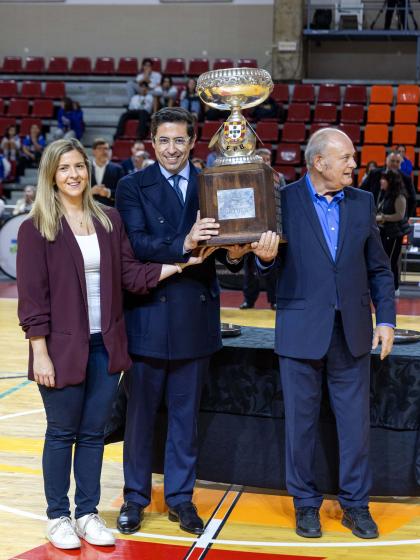 SPORTING CONQUISTA TAÇA DE PORTUGAL DE BASQUETEBOL EM ALBUFEIRA