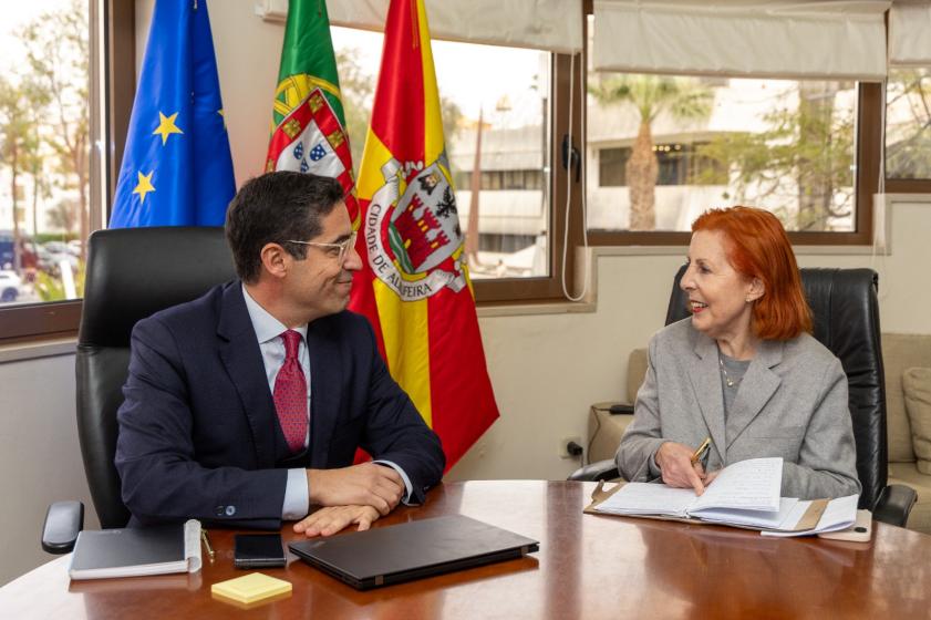 MINISTRA DO AMBIENTE E ENERGIA VISITOU ALBUFEIRA