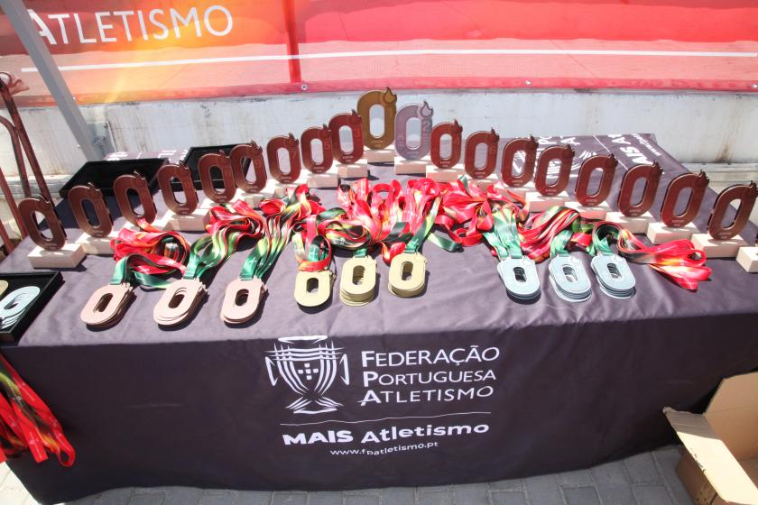 ALBUFEIRA CELEBROU O ATLETISMO DE  FORMAÇÃO COM O 43.º OLÍMPICO JOVEM
