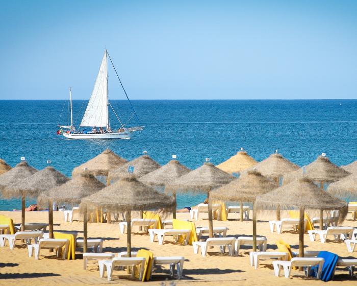 Praia da Rocha Baixinha Nascente