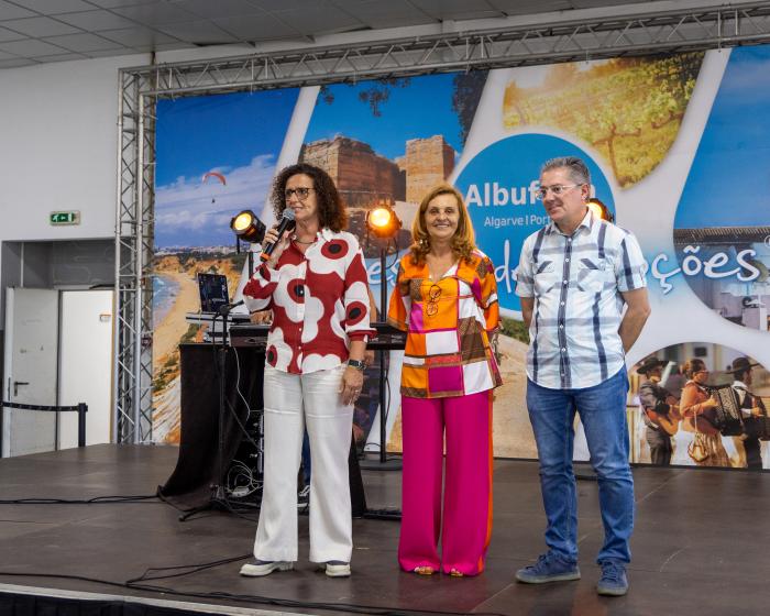 Clube avô encerra ano de atividades com festa