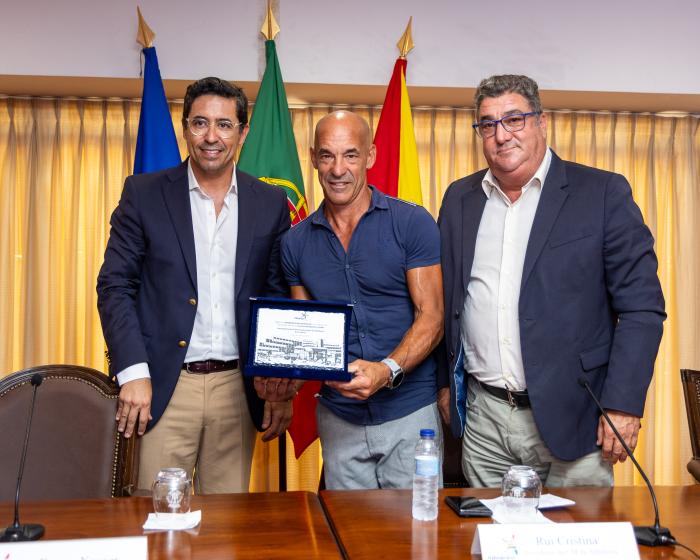 CÂMARA MUNICIPAL DE ALBUFEIRA  CONGRATULA IMORTAL DESPORTIVO CLUBE