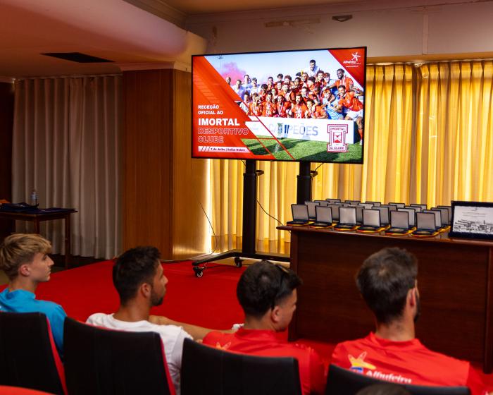CÂMARA MUNICIPAL DE ALBUFEIRA  CONGRATULA IMORTAL DESPORTIVO CLUBE